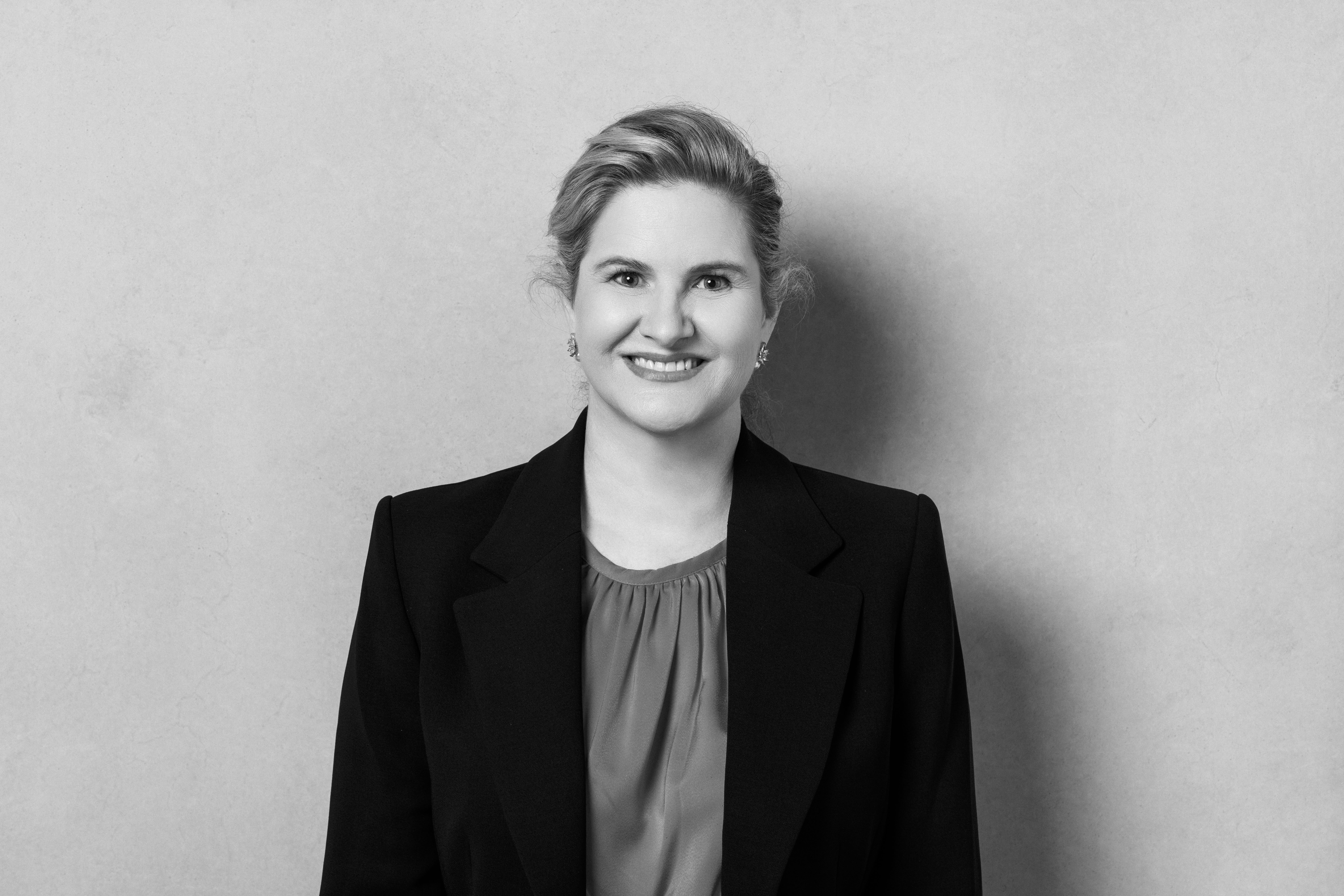 Nicole Murdoch